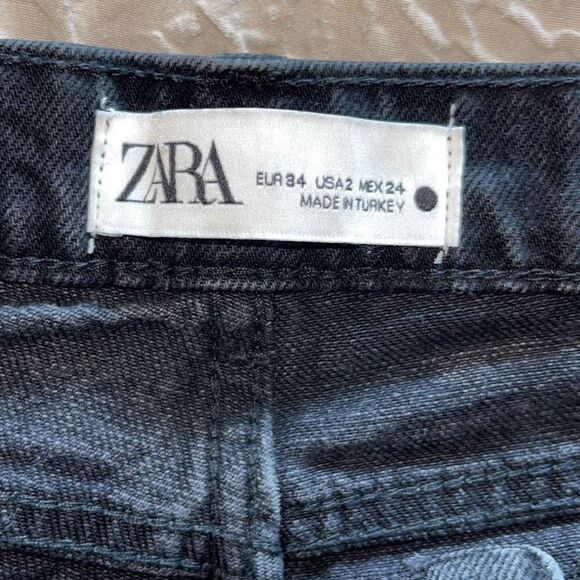 Zara‎ Womens Distressed Cutoff Jeans Stretch Whiskering Straight Leg Black 2 - Picture 7 of 11